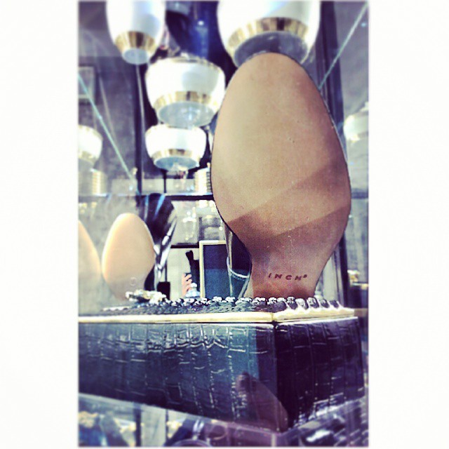 inch2-leather-knee-boots-streetstyle-by-karina_zu-1